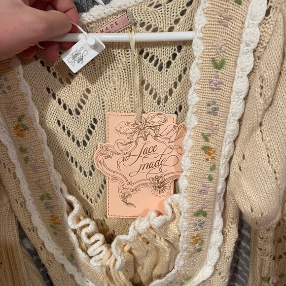 LaceMade Beige and Cream Dress, Small - Picture 5 of 5